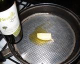 Foto del paso 2 de la receta: Papas Vikingas con eneldo y salchichas con salsa de mostaza