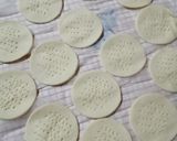 A picture of step 1 of #214 Light Puff Pastry Mini Pizzas.