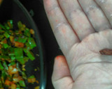 Foto del paso 4 de la receta: Judías con salmorejo de aguacate