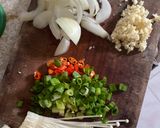 Foto langkah ke 1 dari resep Udang enoki pedas manis (takaran sendok).
