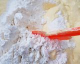 Foto langkah ke 5 dari resep Buttercake Tapai (Tape) Keju Legit.