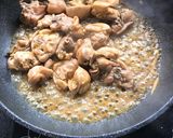 Hình bước làm 3 của món Gà kho gừng