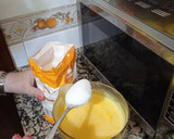 Foto del paso 5 de la receta: Natillas con galleta maría al microondas