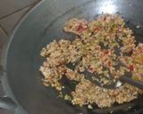 Foto langkah ke 4 dari resep Tumis Kulit Singkong Sambal Tempe.