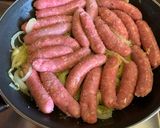 Foto del paso 2 de la receta: Salchichas al vino blanco