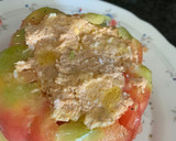 Foto del paso 2 de la receta: Tomate relleno de atún fresco y huevo duro.🍅🍅🥚🐟🐟