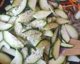 Tofu kerti zöldségekkel recept fázis 3 fotója