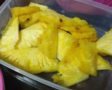 Foto langkah ke 1 dari resep Nanas 🍍 Goreng (nasgor).