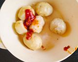 A picture of step 2 of Lasuniya Batata 😋😋😋.