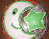 A picture of step 7 of 14 August Cake.