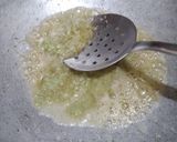 A picture of step 3 of Dahi wale baingan.