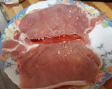 Foto del paso 3 de la receta: Cachopito de cerdo con espirales de calabacín