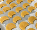 A picture of step 2 of Indonesian Snow Cashew Cookies.