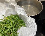 A picture of step 1 of Fried Samphire with butter.