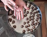 A picture of step 4 of Amla Gatagat.