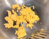 Foto langkah ke 2 dari resep Mie Goreng Tomat Simple ala Medan.