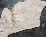 Foto del paso 3 de la receta: Matambre de cerdo a la pizza 🐷🍕 súper tierno!