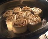 A picture of step 8 of Ground ginger and cinnamon rolls.