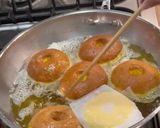 A picture of step 7 of Pumpkin donuts.