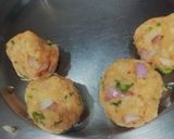 A picture of step 4 of Crispy Kachori.