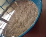 A picture of step 2 of Milk glazed puffs.