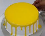 A picture of step 10 of Pineapple cake.