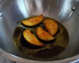आलू बैंगन की स्पेशल सब्जी (Aloo Baigan Ki Special Sabji ki recipe in hindi) रेसिपी चरण 2 फोटो