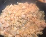 Foto del paso 1 de la receta: Pimientos rellenos de merluza y gambas “Fit”