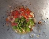 Foto langkah ke 3 dari resep Oseng Kikil Bakso pete.