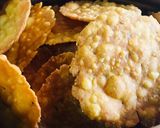 A picture of step 2 of Crispy masala puri.