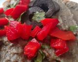 Foto del paso 8 de la receta Hummus de lentejas, aceitunas negras y cilantro con Agua de Mar