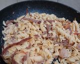 Foto langkah ke 4 dari resep Fusilli Aglio Olio.
