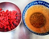 A picture of step 1 of Black Glutinous Rice, Goji Berry, and Taro Cake.