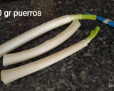 Foto del paso 1 de la receta: Crema de Puerros y Pera