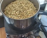 A picture of step 1 of Peri peri masala.