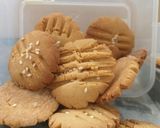Foto langkah ke 4 dari resep Kue Kering Selai Kacang.