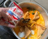 Foto langkah ke 2 dari resep Gulai daun singkong telur tahu.