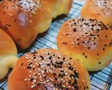 Foto langkah ke 8 dari resep Burger bun (brioche) #rotiburger #hotdogbun.