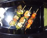 A picture of step 11 of Tri colour paneer tikka.