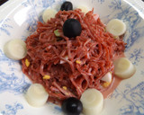 Foto del paso 3 de la receta: Ensaladilla especial con remolacha y palmitos