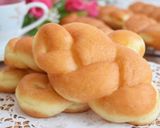 Foto langkah ke 8 dari resep Donat maizena super empuk.
