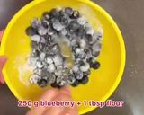 A picture of step 4 of Blueberry Muffin.