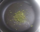 A picture of step 4 of Methi matar paneer.