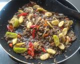 Foto langkah ke 3 dari resep Daging Cincang Bertabur Jagung Muda.