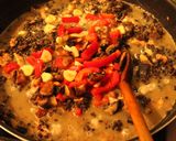 Foto del paso 9 de la receta: Revuelto lentejoso beluguense, salmoneado