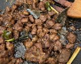Foto langkah ke 3 dari resep Oseng Daging Mercon.