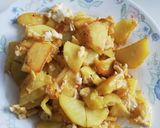 Foto del paso 7 de la receta: Patatas revueltas con huevo