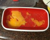 Foto langkah ke 3 dari resep Microwave Omelette.