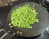 मटार ठेचा (Matar Thecha Recipe In Marathi) रेसिपी स्टेप 2 फोटो 