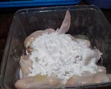 Foto langkah ke 2 dari resep Ayam Goreng Bawang.